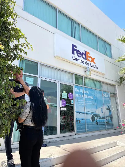 Fedex Shipment Center Oficinas De Mensajería 9929