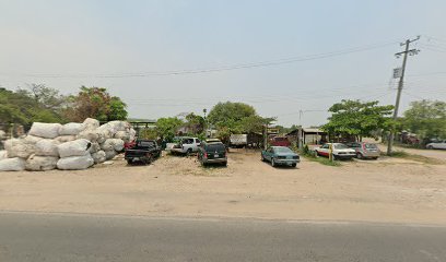 thumbnailpanoid2lDSKFCVGIrWubjgT0VhAwcb_clientsearch.gws-prod.gpsw408h240yaw143.28189pitch0thumbfov100.jpeg