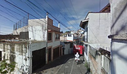 thumbnailpanoidH5HMwntTmUrOdnh_5x0emQcb_clientsearch.gws-prod.gpsw408h240yaw208.36627pitch0thumbfov100-1.jpeg