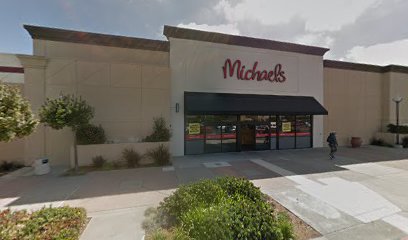 thumbnailpanoidEg8QGt1M4NMAXmESgqi6wgcb_clientsearch.gws-prod.gpsw408h240yaw118.6362pitch0thumbfov100.jpeg