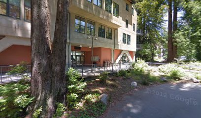 thumbnailpanoidenuEfQLojXZyyVHEIEpblgcb_clientsearch.gws-prod.gpsw408h240yaw11.042903pitch0thumbfov100.jpeg