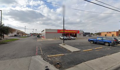 thumbnailpanoidUOli3qTxt1vwZC3Pq98HMQcb_clientsearch.gws-prod.gpsw408h240yaw299.99982pitch0thumbfov100.jpeg
